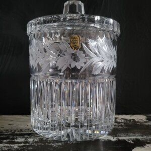 Large Vtg Hand-Cut Lead Crystal Jar Biscuit Jar Cookie Jar Made In Poland 9.25"